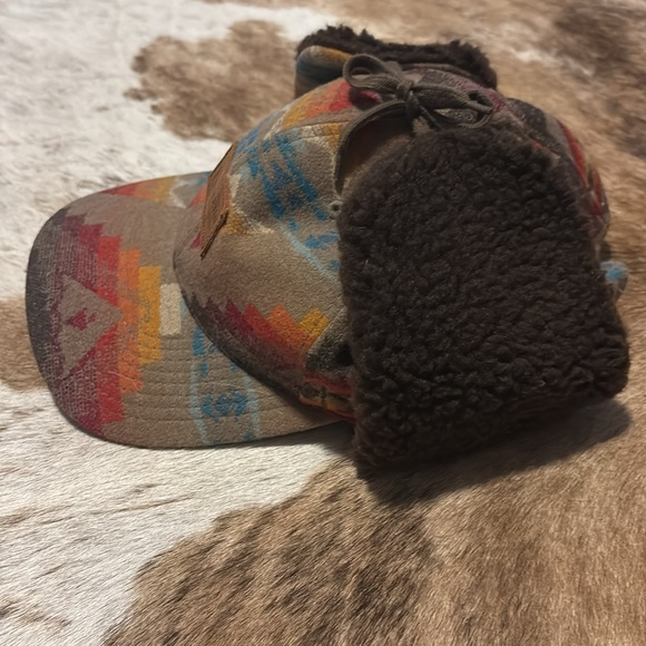 Pendleton Timberline Cap - Picture 2 of 5